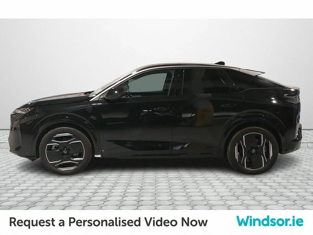 Peugeot 3008 GT BEV 73kWH 210BHP - Image 4