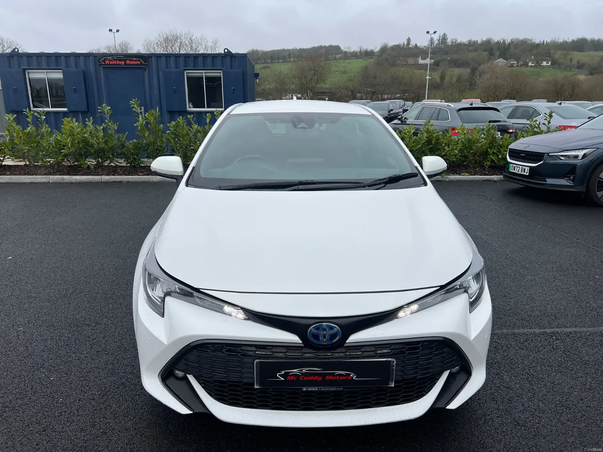 2023 Toyota Corolla 1.8 Hybrid - AUTO - ICON - Image 3