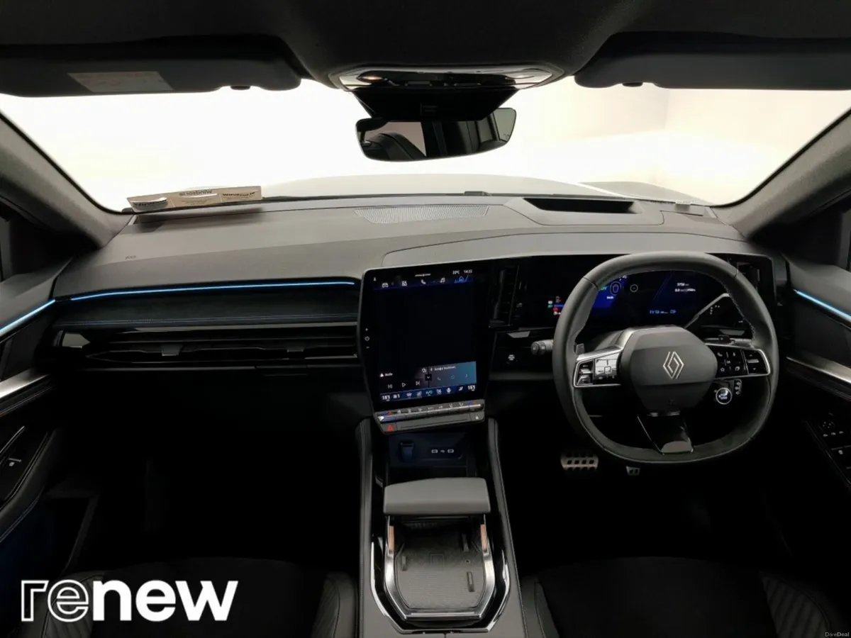 Renault Rafale E-TECH Hybrid 200 Auto esprit Alpin - Image 2