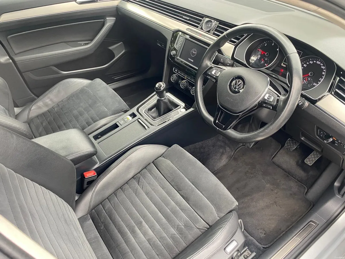 Highline Passat nct 01/27 - Image 2