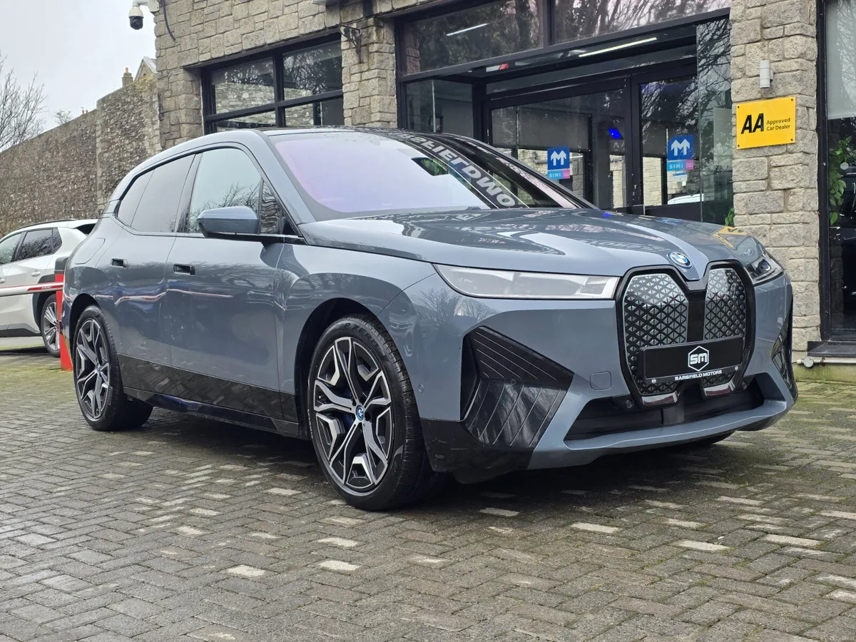 2022 BMW IX XDRIVE40 M SPORT INDIVIDUAL.. - Image 4