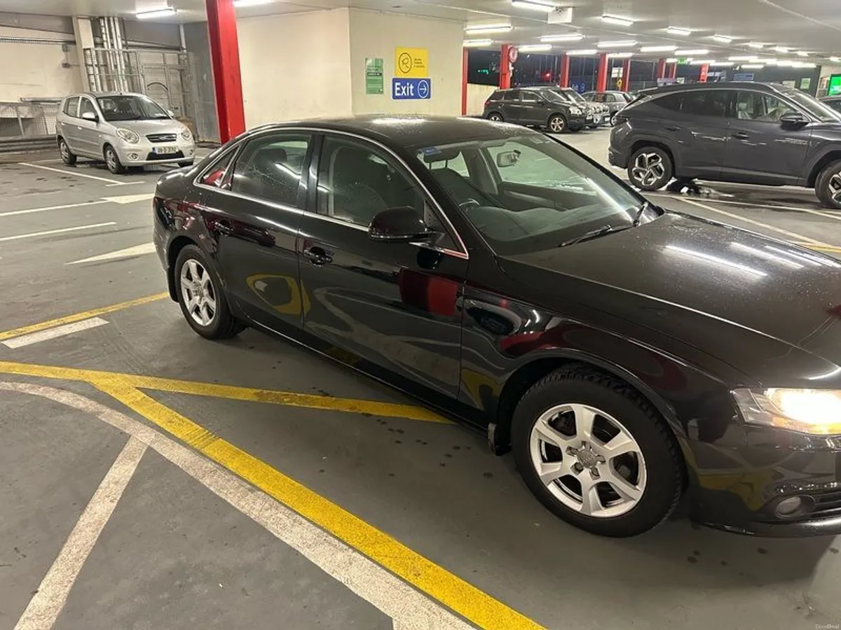 2009 Audi A4 - Image 2