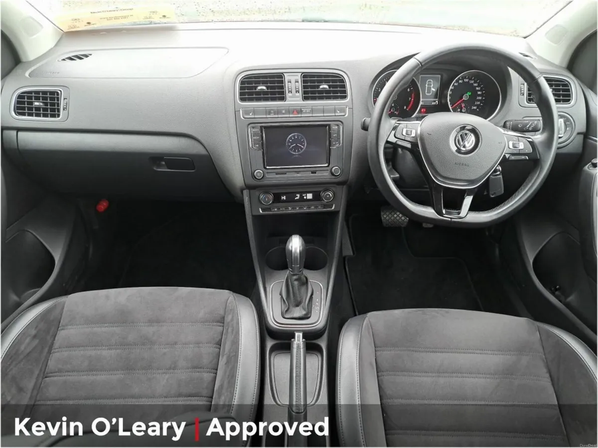 Volkswagen Polo 1.2 TSi Lounge DSG - Image 2