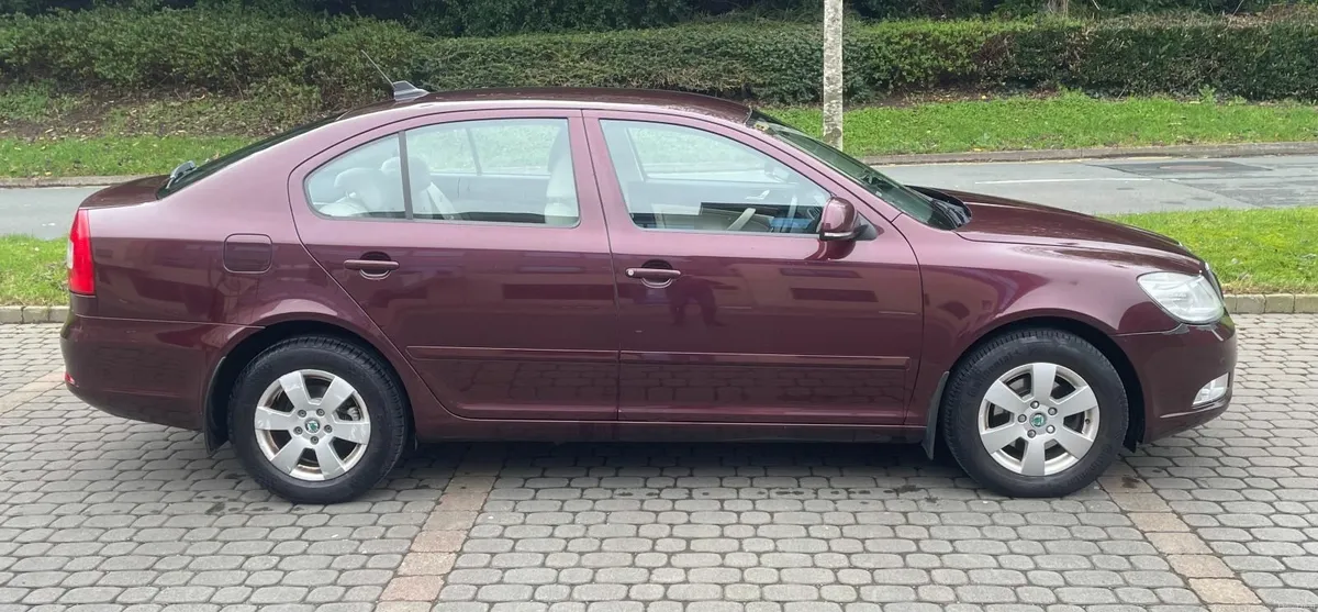 Skoda Octavia 2012 - Image 3