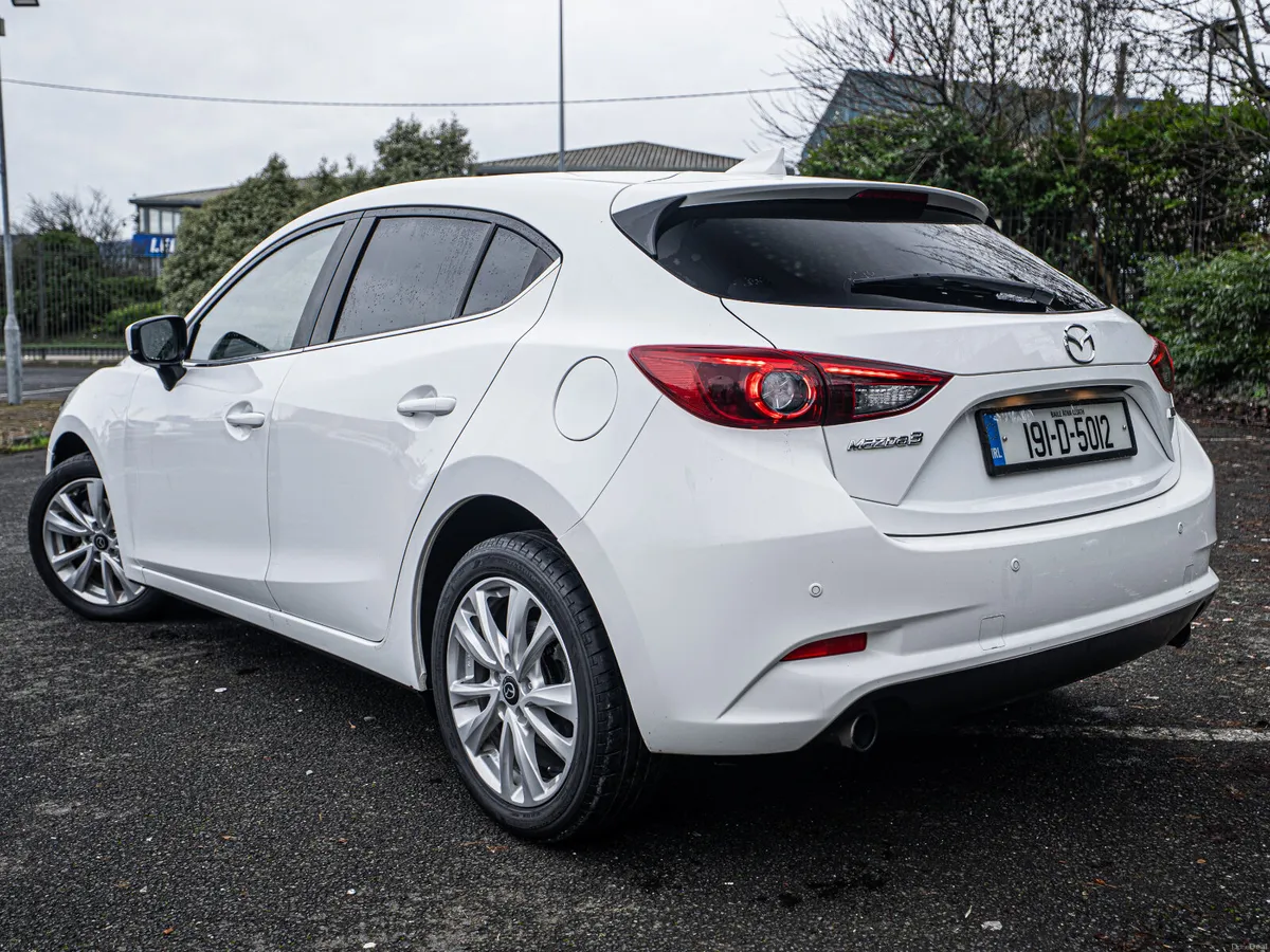 Mazda Mazda3 2019 - Image 4
