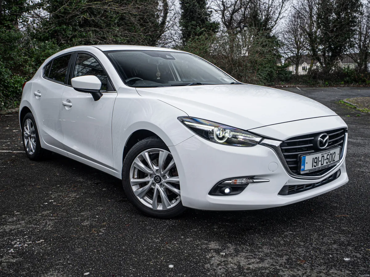 Mazda Mazda3 2019 - Image 3