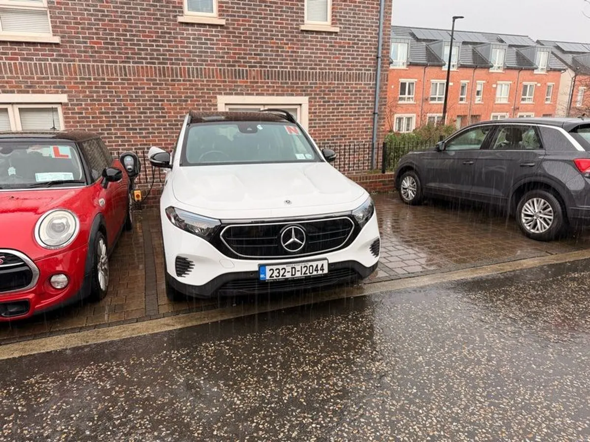 2023 Mercedes EQB 300 4 Matic Full Electric All Wheel Drive - Image 2