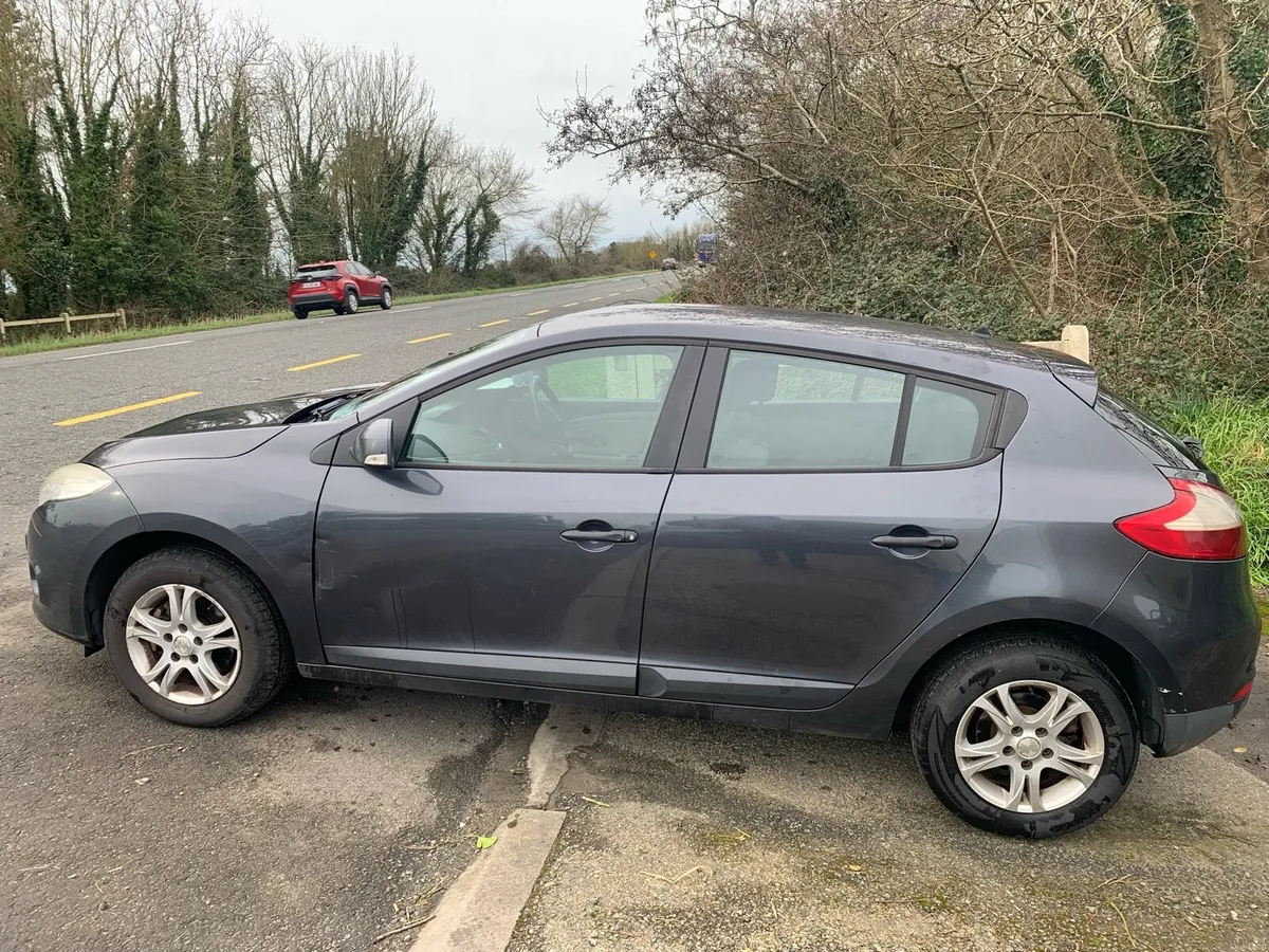 Renault Megane - Image 2