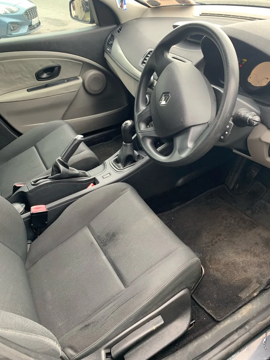 Renault Megane - Image 4