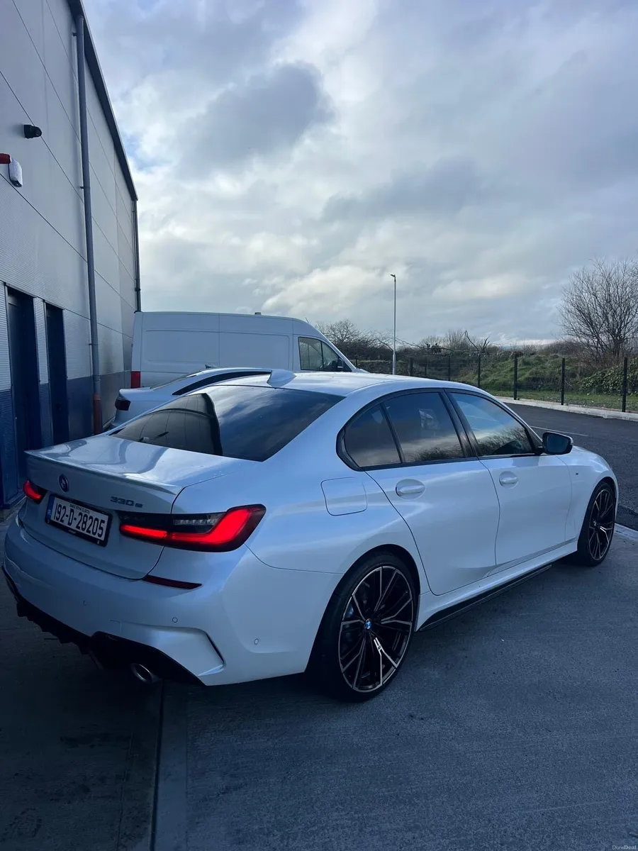 BMW 3 Series M-Sport - Image 3