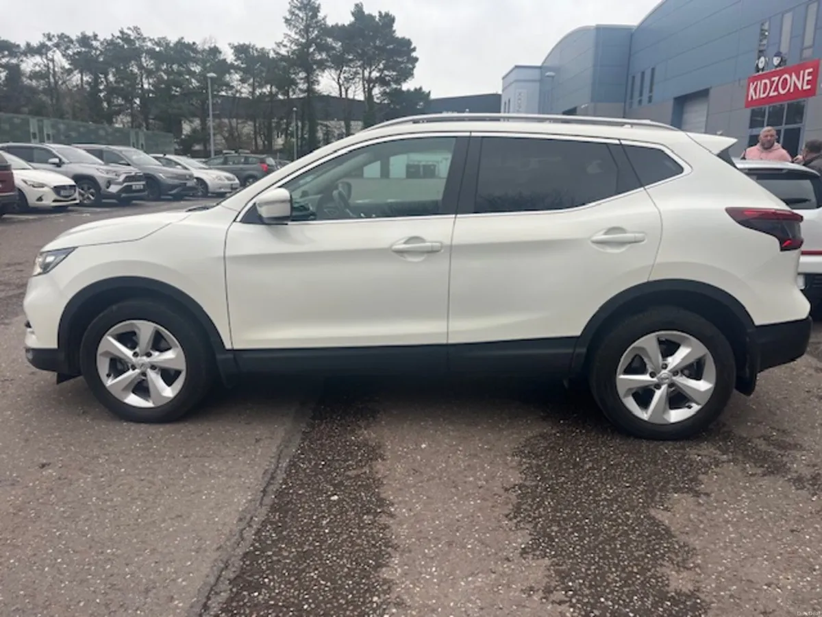 1.5 DSL SV  AUTO LOW MILEAGE 111,000 KM - Image 4