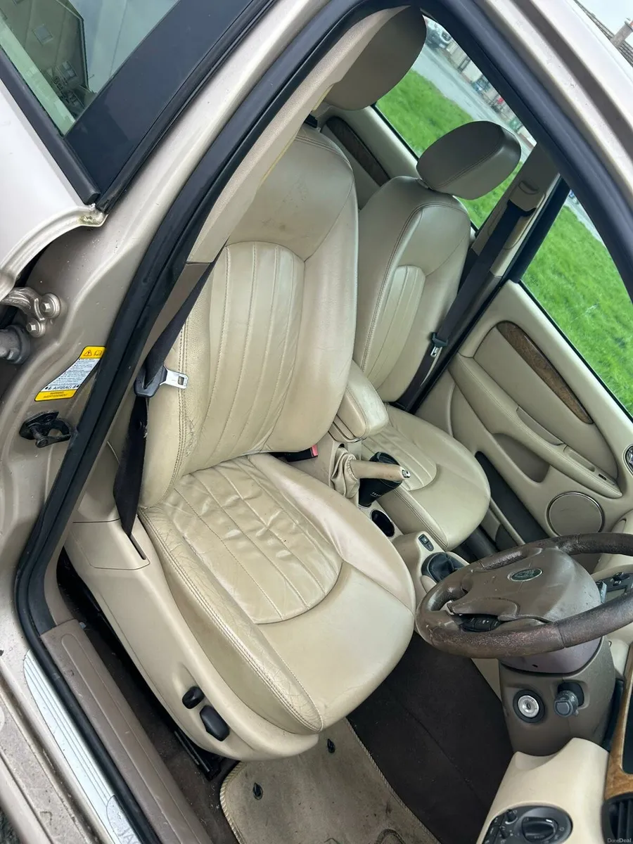 Jaguar X type 2.0 Diseal - Image 4