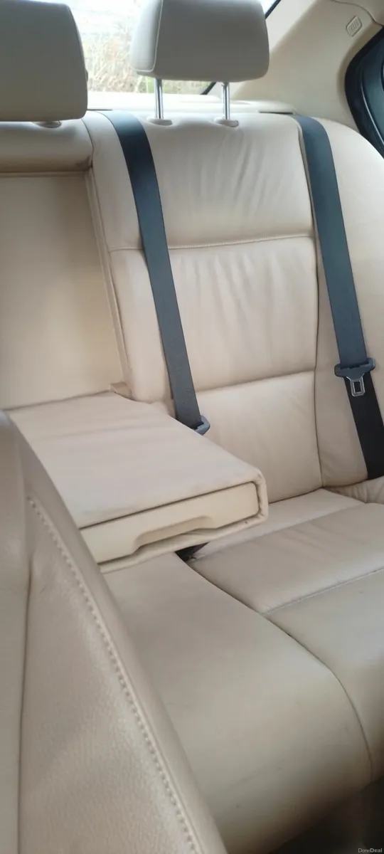 BMW 3-Series 2007 - Image 3