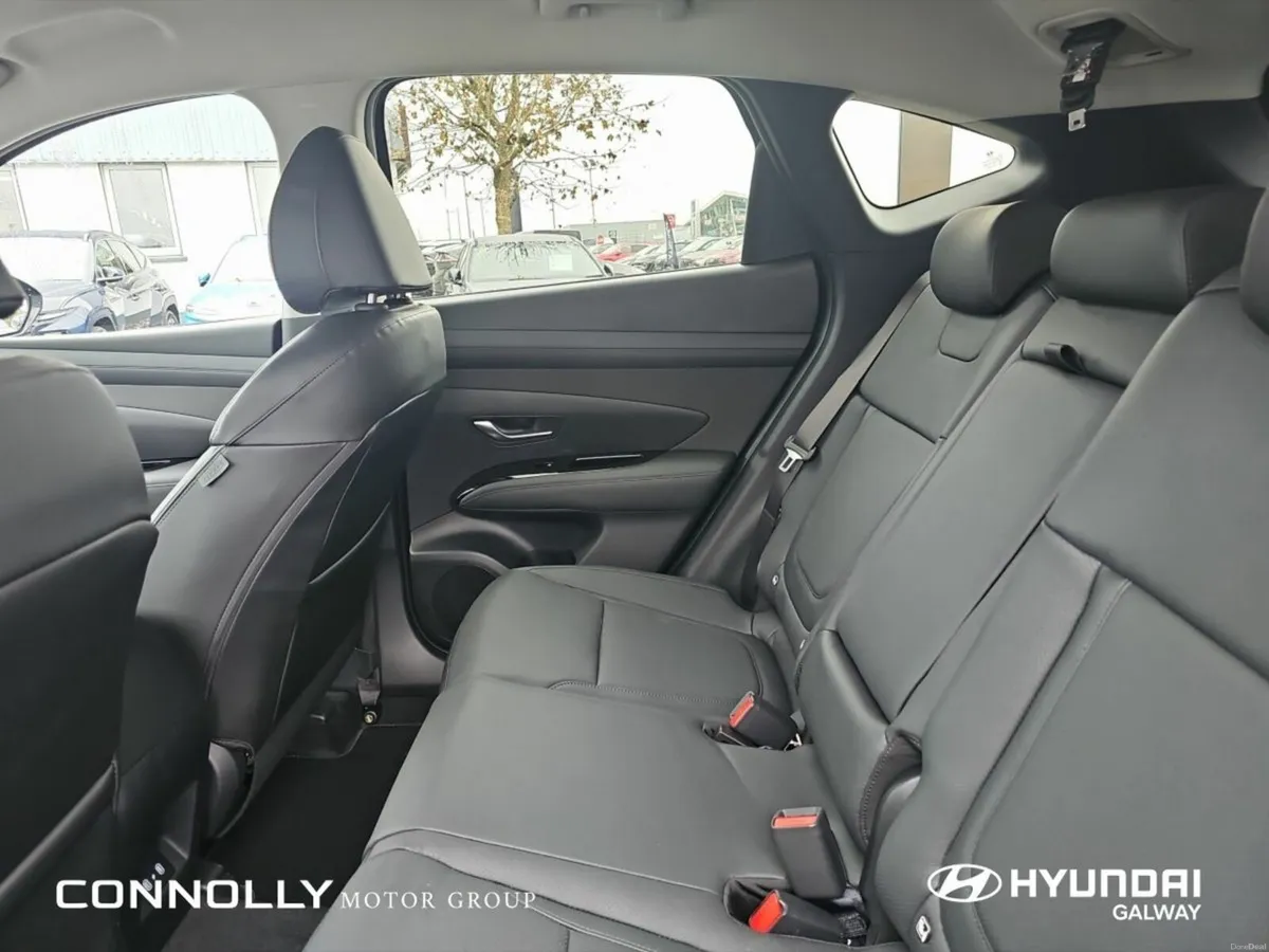 Hyundai Tucson 1.6 Diesel Executive ** ORDER NOW F - Image 6
