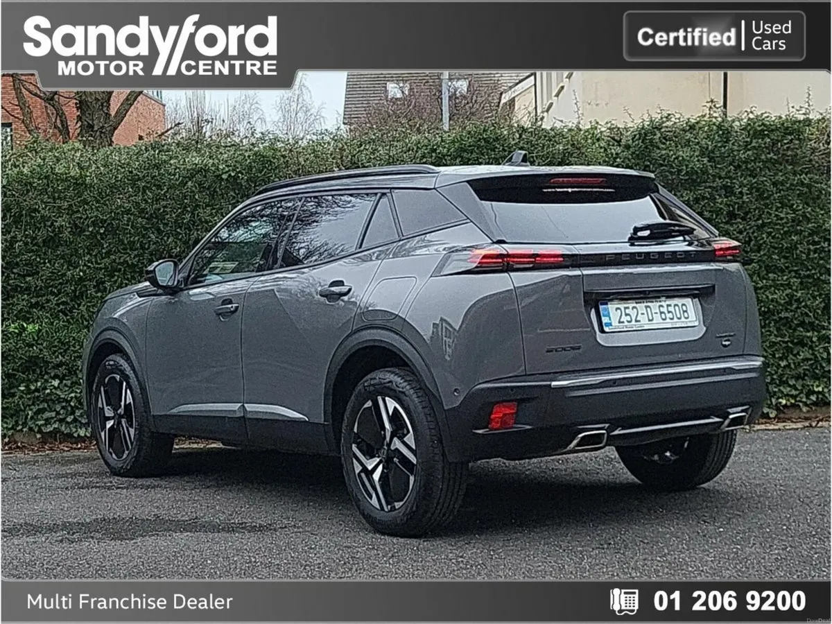 Peugeot 2008 HYBRID AUTO ALLURE 145BHP - Image 4