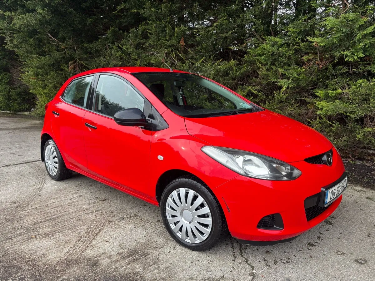 2008 Mazda 2 - Image 2