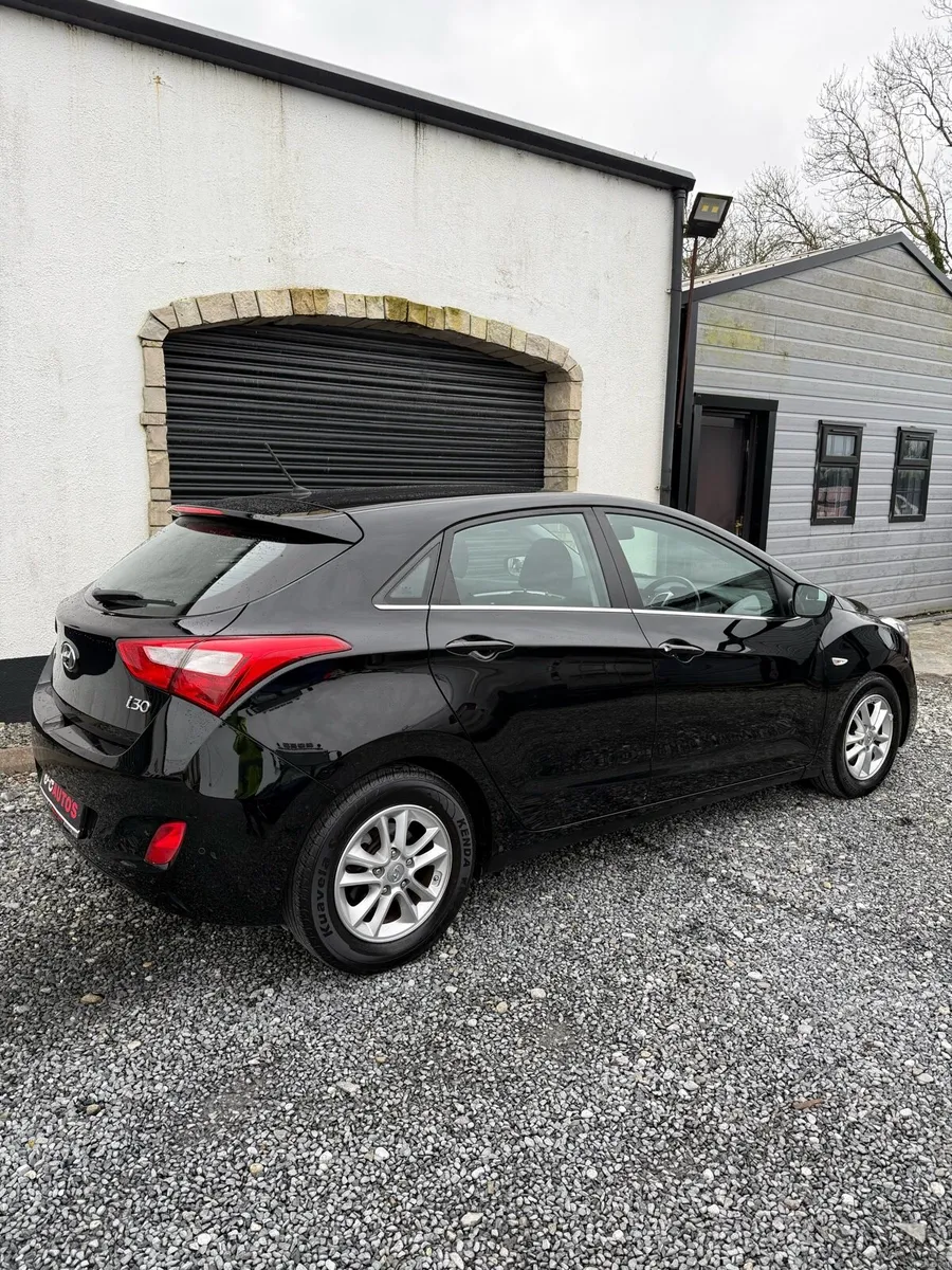 152 Hyundai i30 Diesel - Image 2