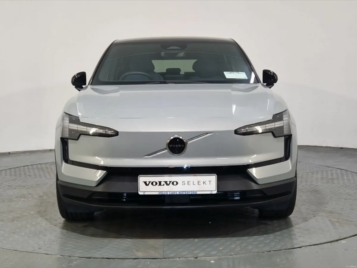 Volvo EX30 Ultra Extended Range - Image 3