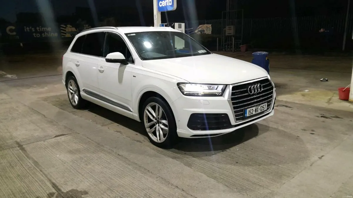 AUDI Q7 - Image 1