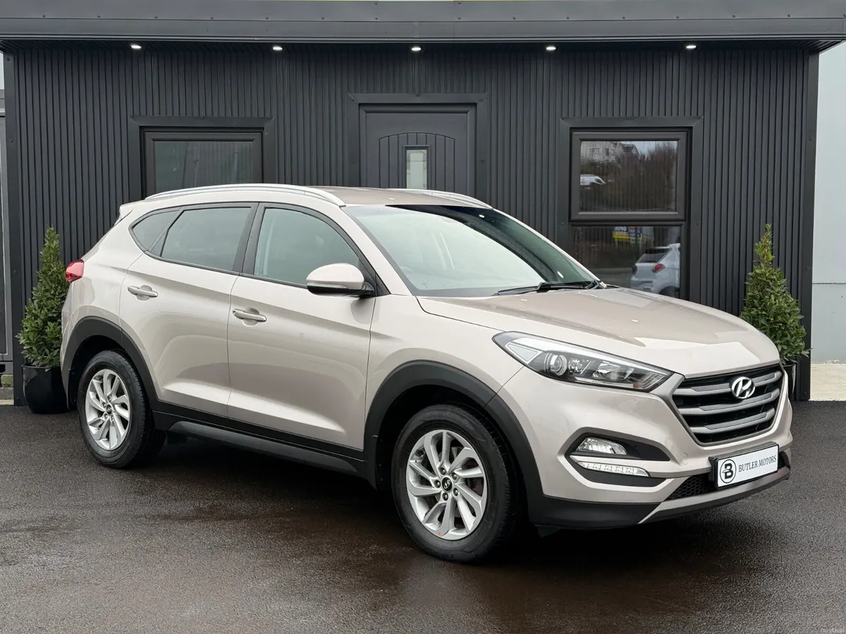 2016 Hyundai Tucson 1.7D Executive - Image 2