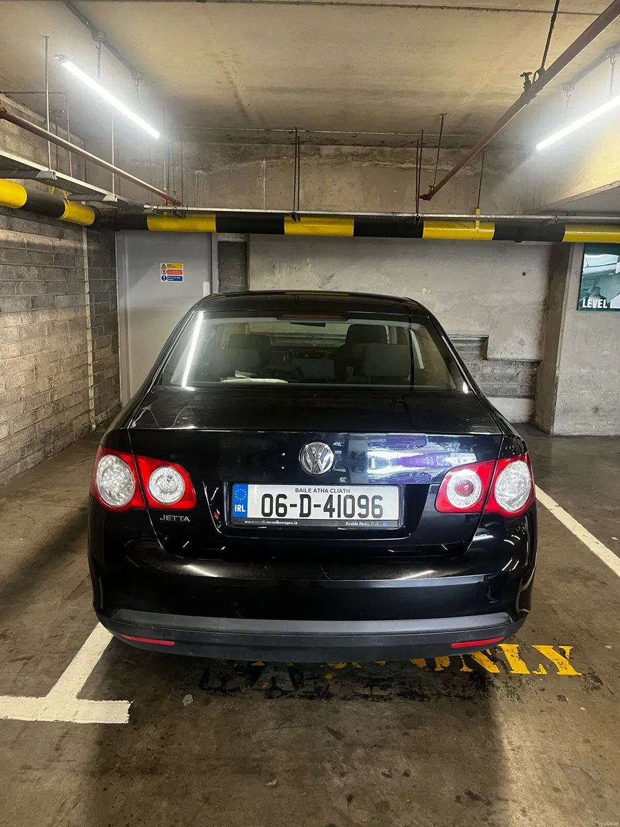 Volkswagen - Jetta 2006 - Low Mileage - Image 4