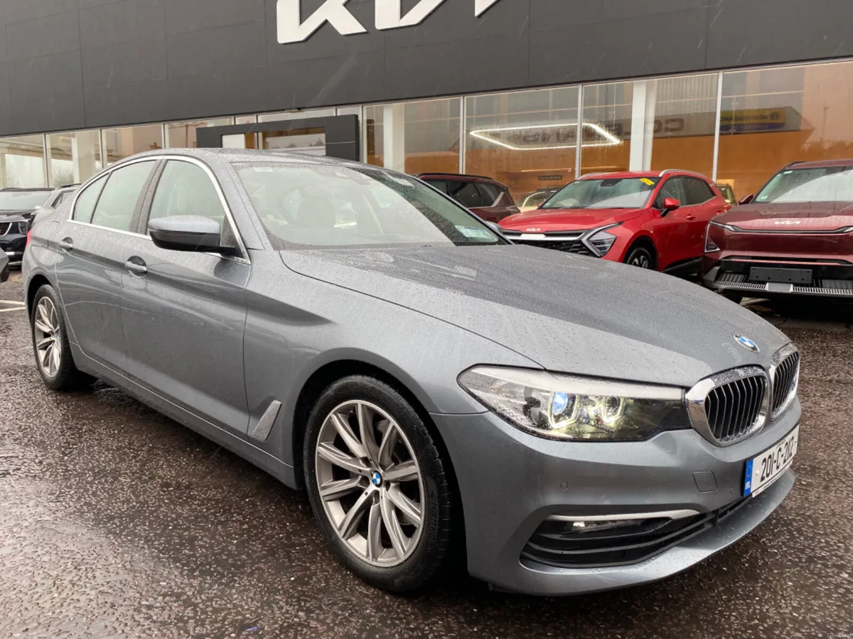 BMW 5-Series 520D Automatic 2020 (201) - Image 4