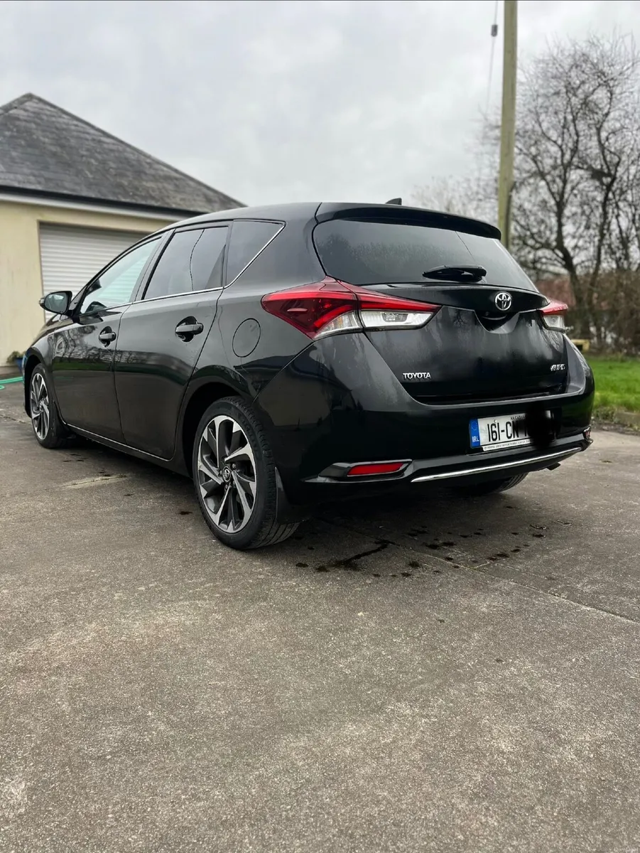 Toyota Auris 2016 - Image 3