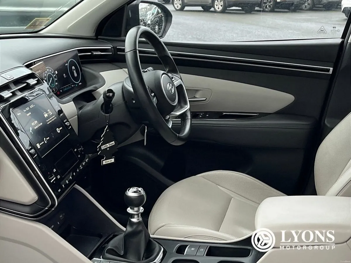 Hyundai Tucson 2WD Executive - Image 4