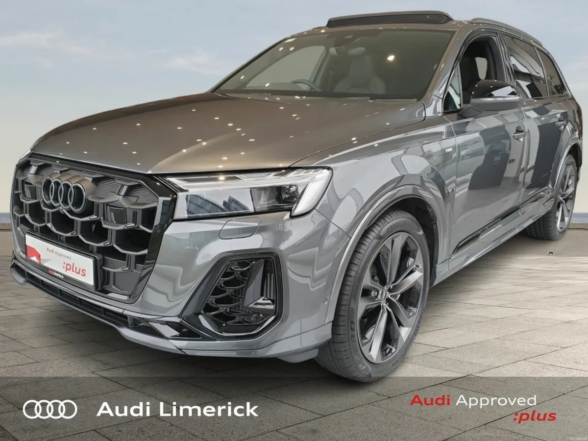 Audi Q7 BRAND NEW S line TFSI e quattro 367HP tipt - Image 2