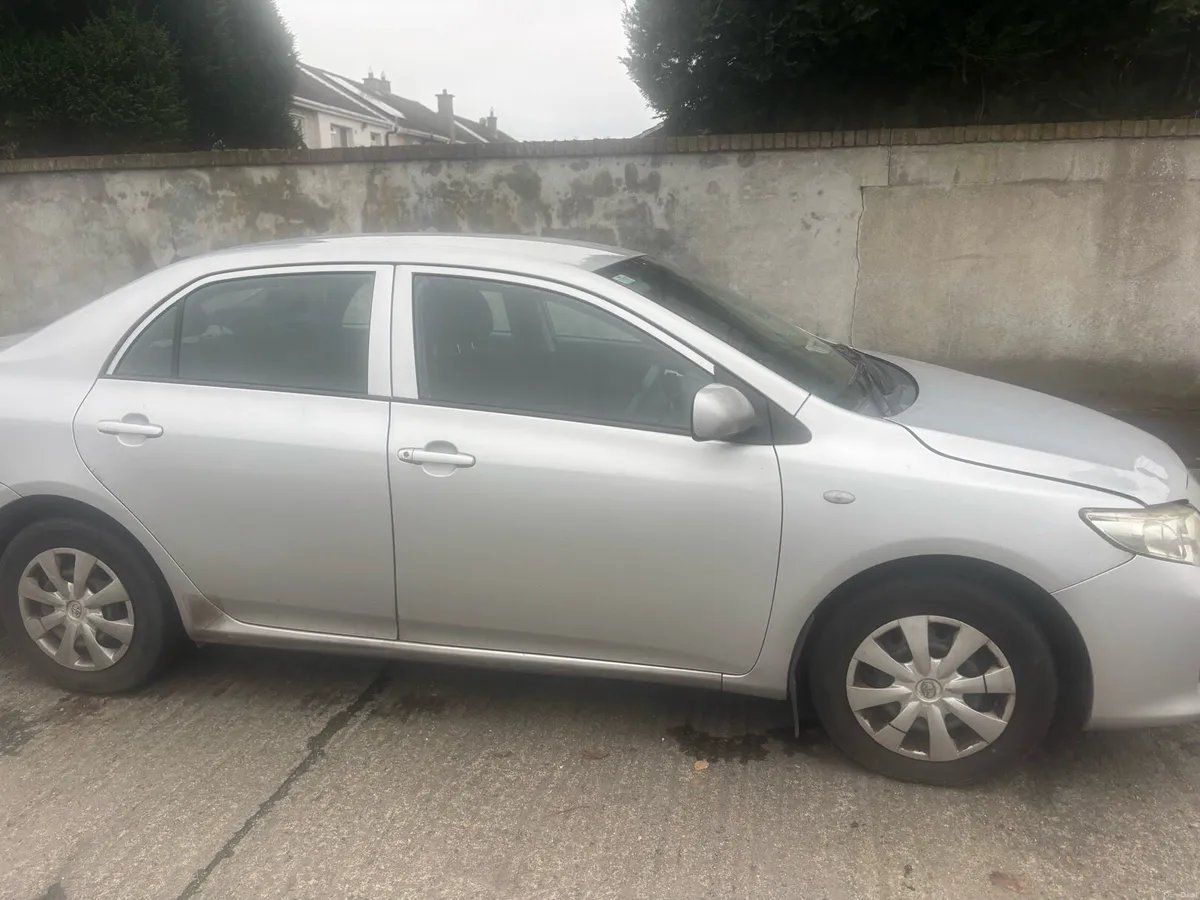 2009 Toyota Corolla Diesel - Image 2