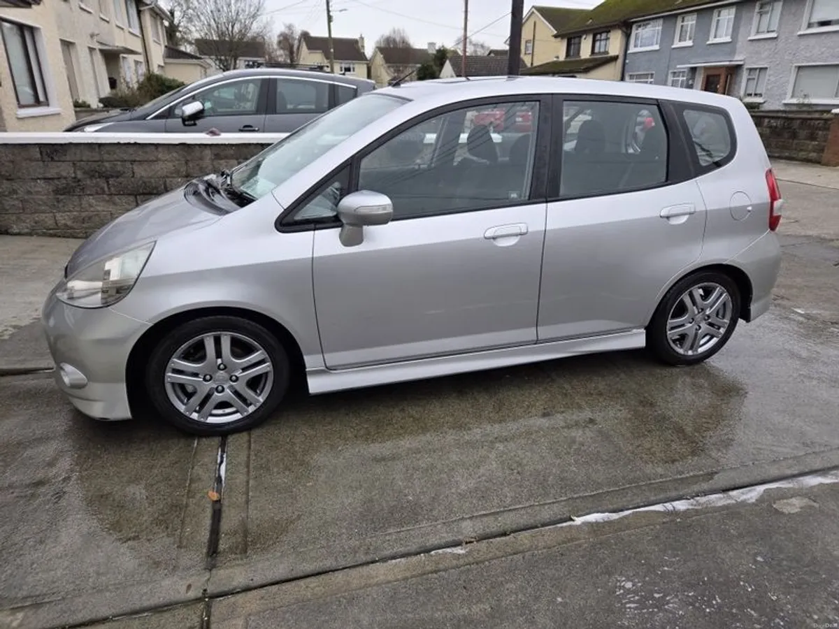 2009 Honda Jazz sport - Image 3
