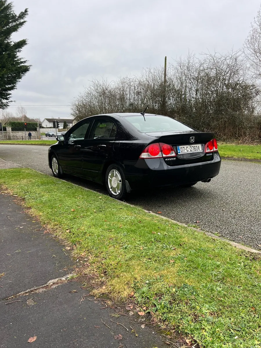 HONDA CIVIC 1.3 AUTOMATIC, PETROL HYBRID,NEW NCT - Image 4