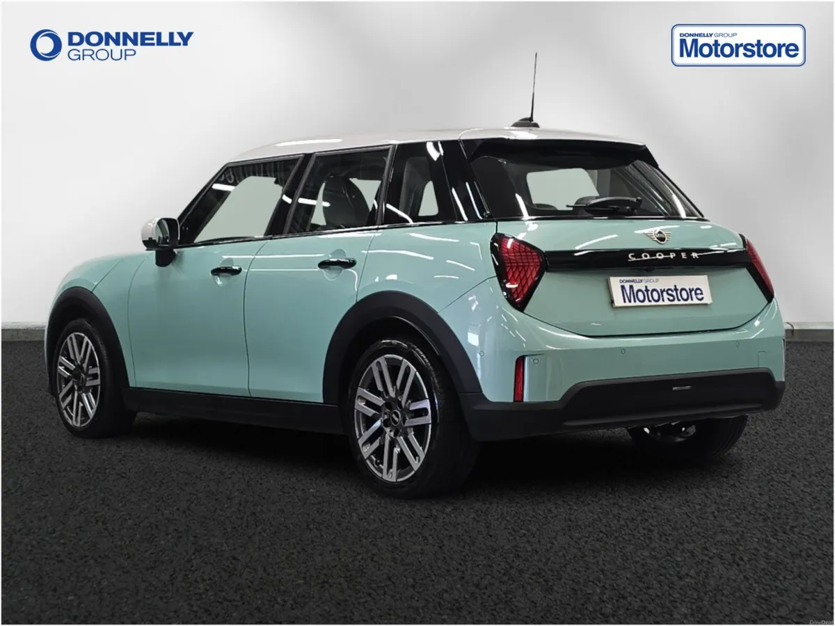 MINI Cooper Hatchback C Classic - Image 2