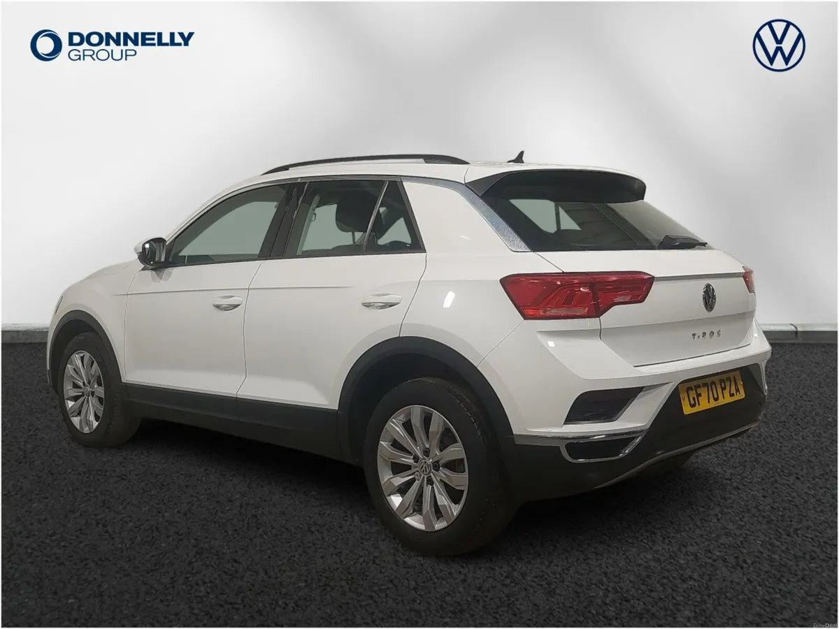 Volkswagen T-roc Hatchback SE - Image 3