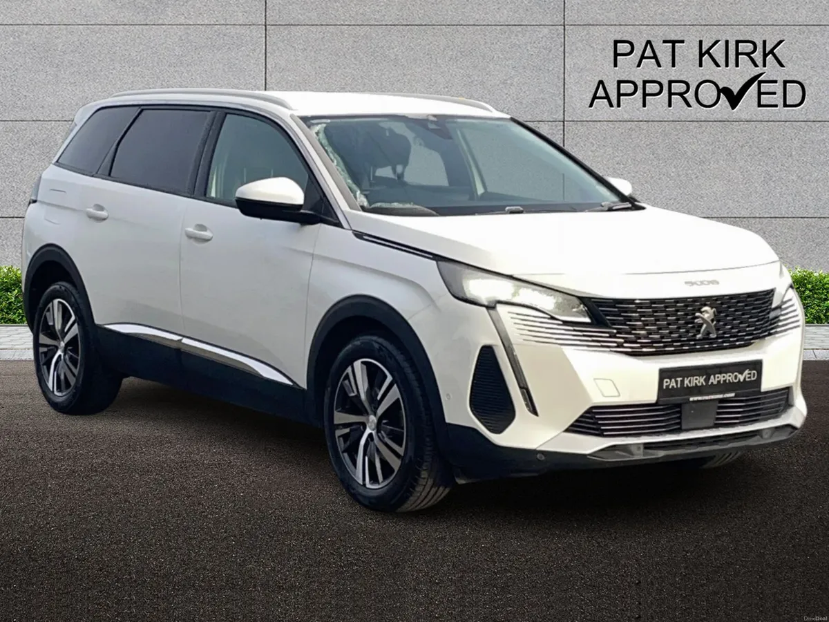 Peugeot 5008 Estate Allure Premium - Image 1