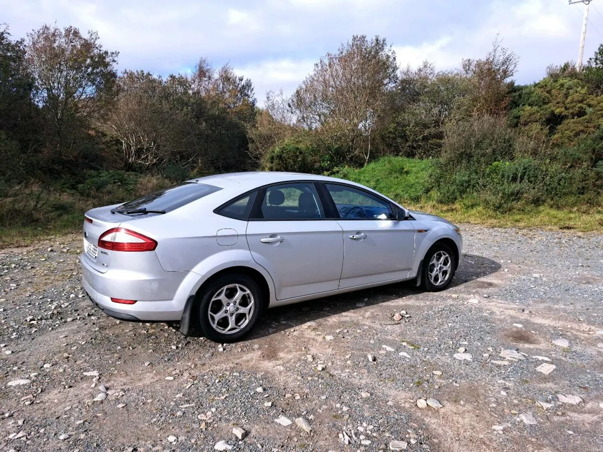 Ford Mondeo 2010 - Image 2