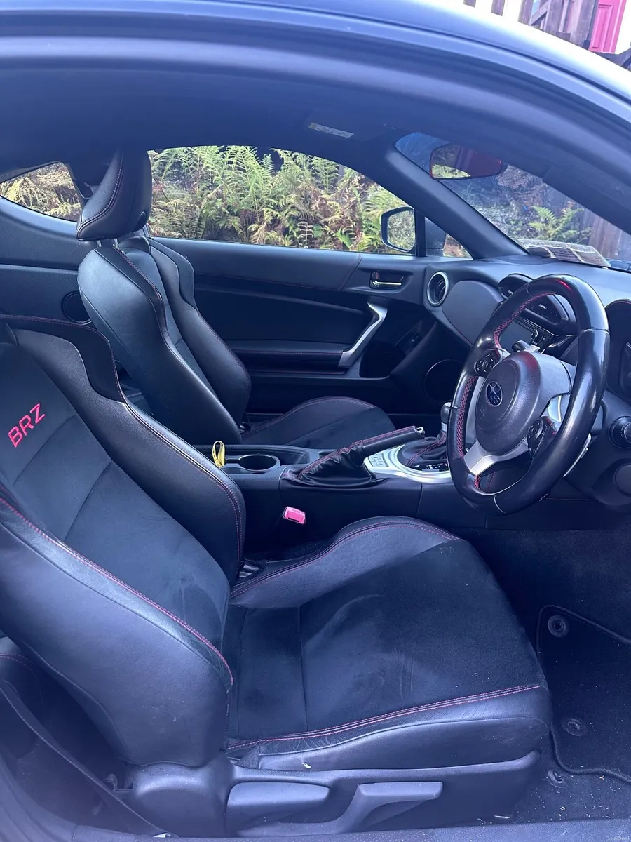 Subaru BRZ 2018 - Image 4