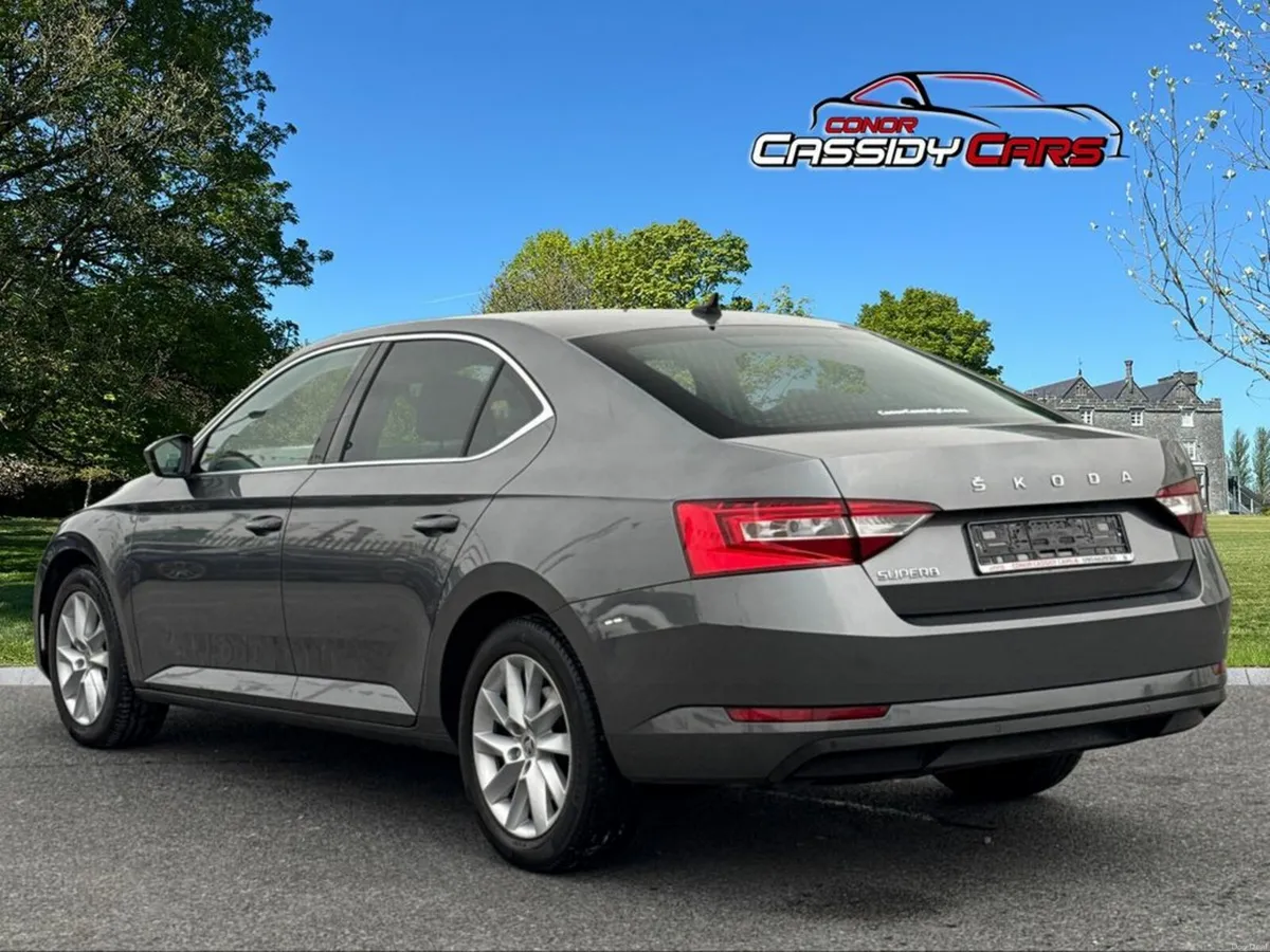 Skoda Superb SE TECHNOLOGY TDI *FULL LEATHER* - Image 3