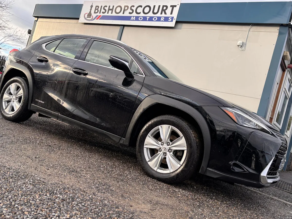 Lexus UX 2020 - Image 4