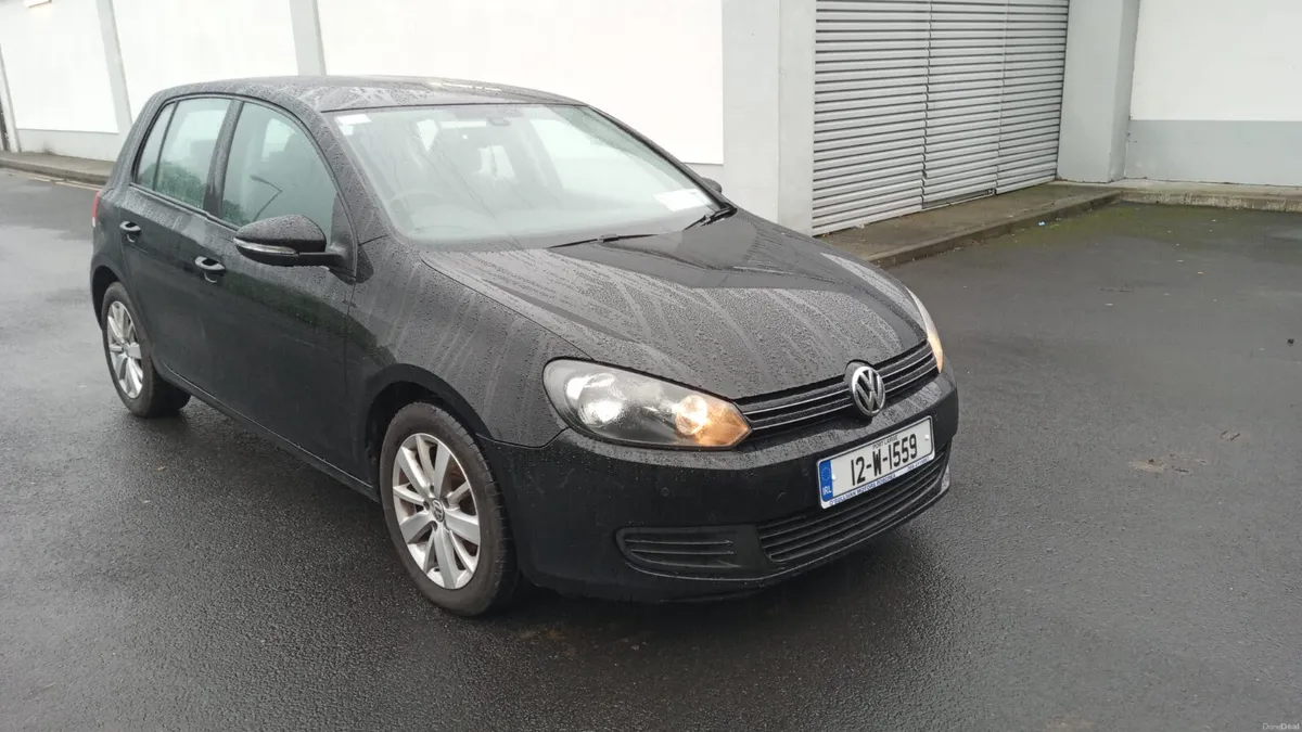 VOLKSWAGEN GOLF 2012 / 1.6 DIESEL / MANUAL - Image 3