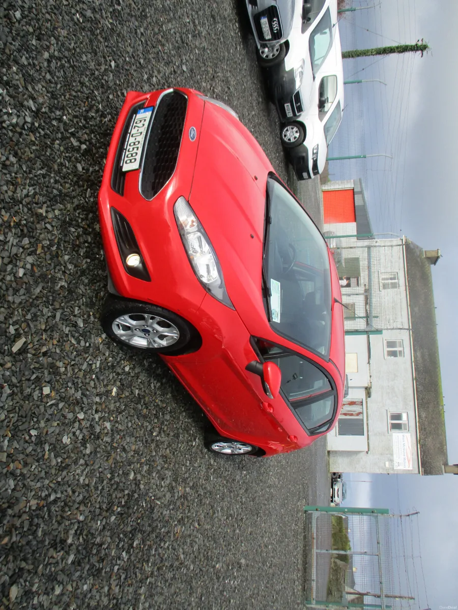 Ford Fiesta 2016 1.2 zetec 5 door - Image 3