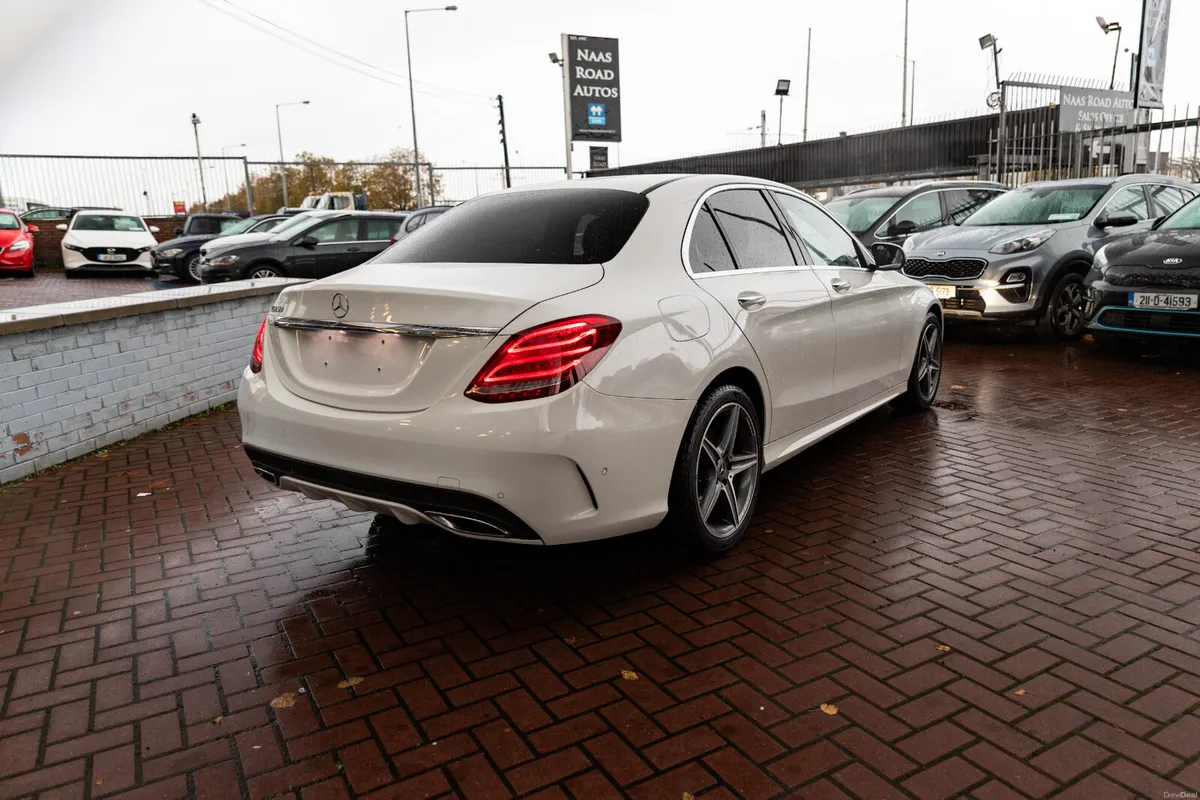 2.0d AMG-LINE EDITION SALOON AUTO ONLY 77,000KMS - Image 3