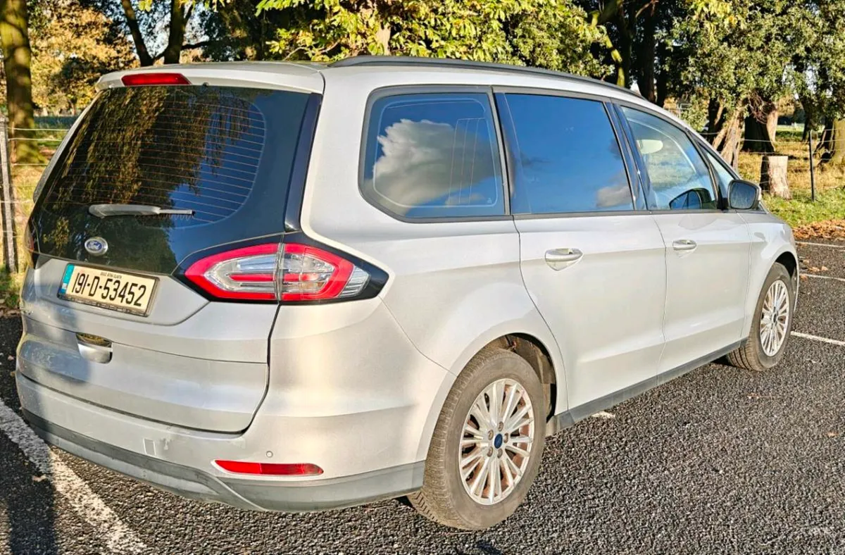 Ford Galaxy - Image 4
