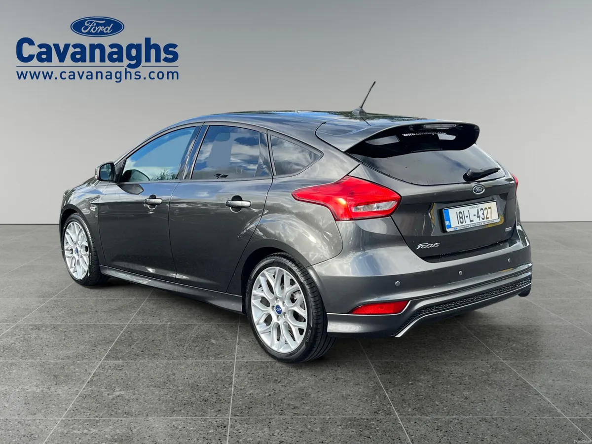 2018 Ford Focus ST-Line 1.0L Ecoboost 125PS - Image 3