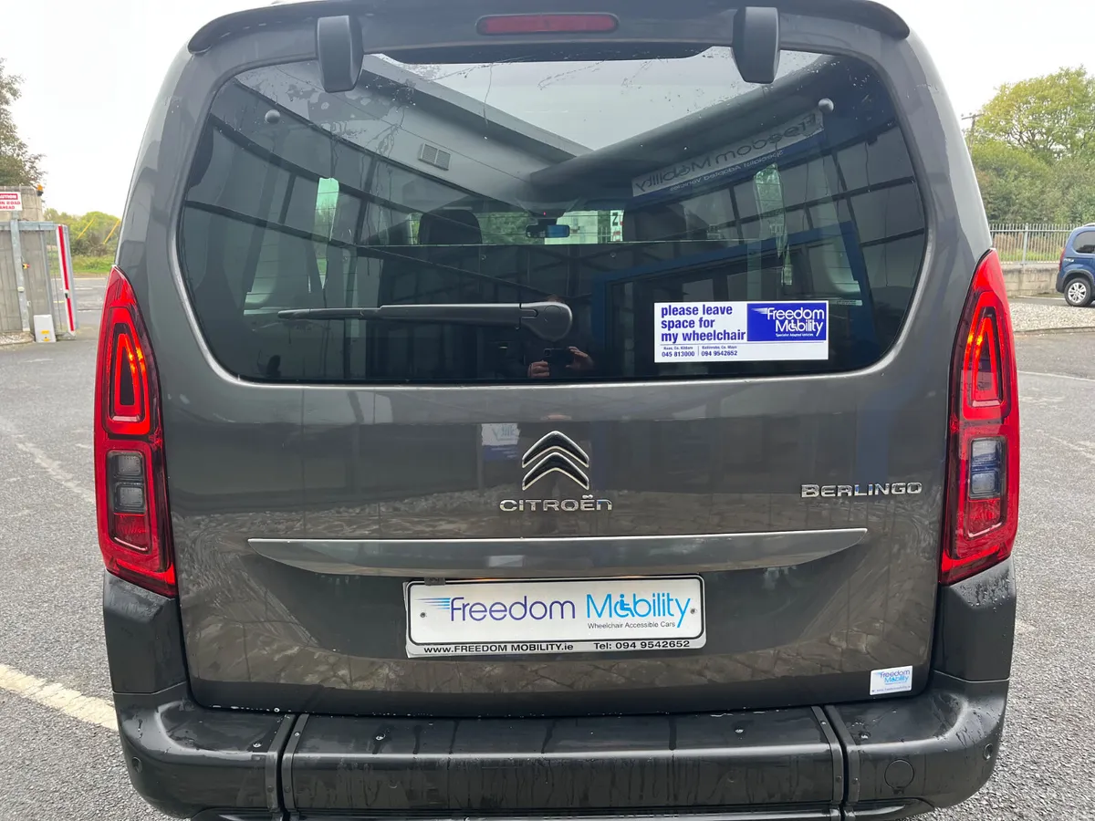 Citroen Berlingo 2023 WAV Taxi Spec - Image 4