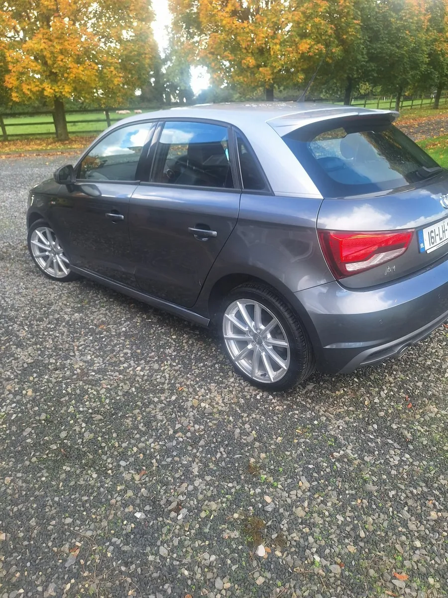 Audi A1 2016 - Image 1