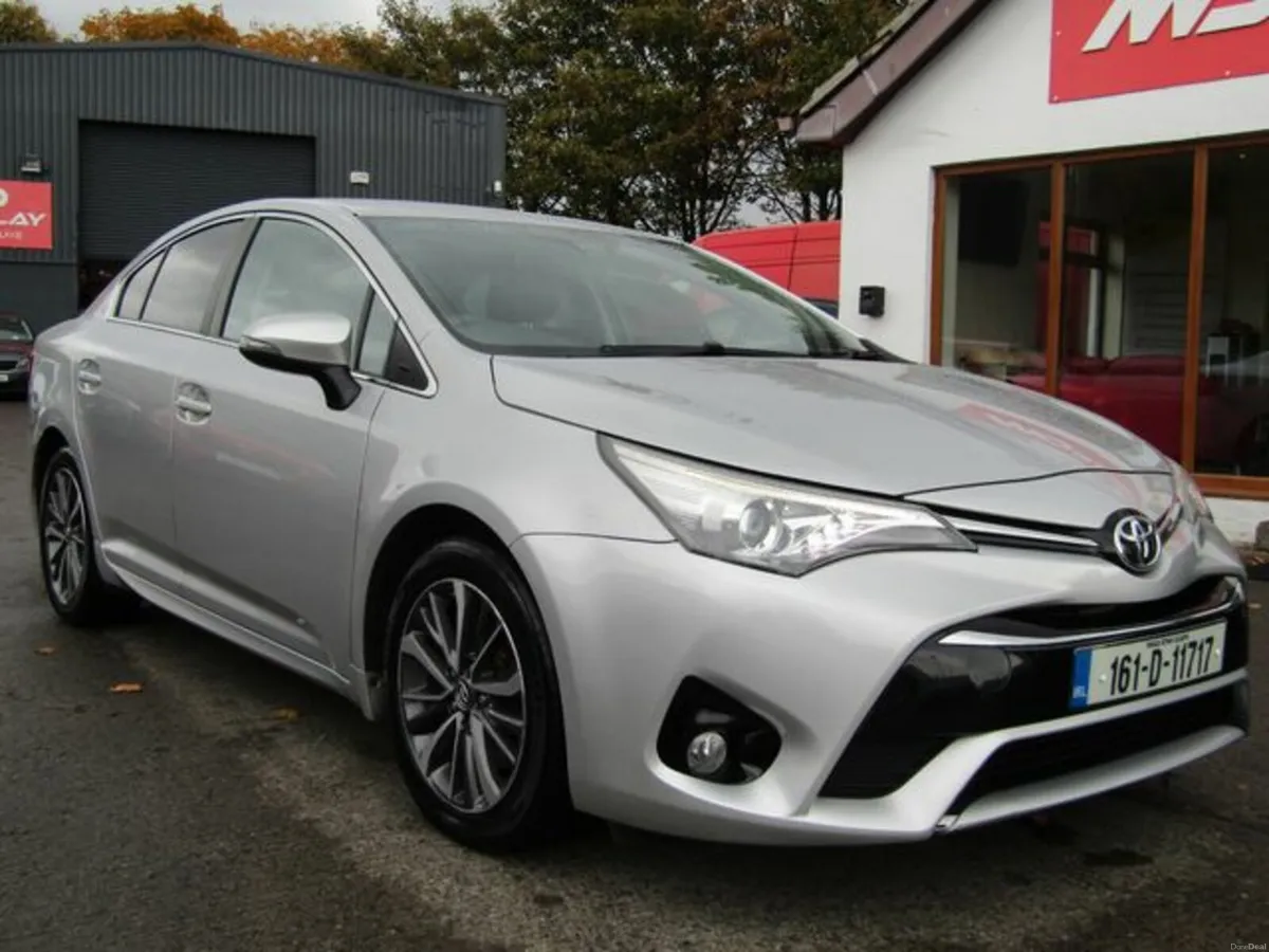 Toyota Avensis 2.0D SOL 4DR - Image 2