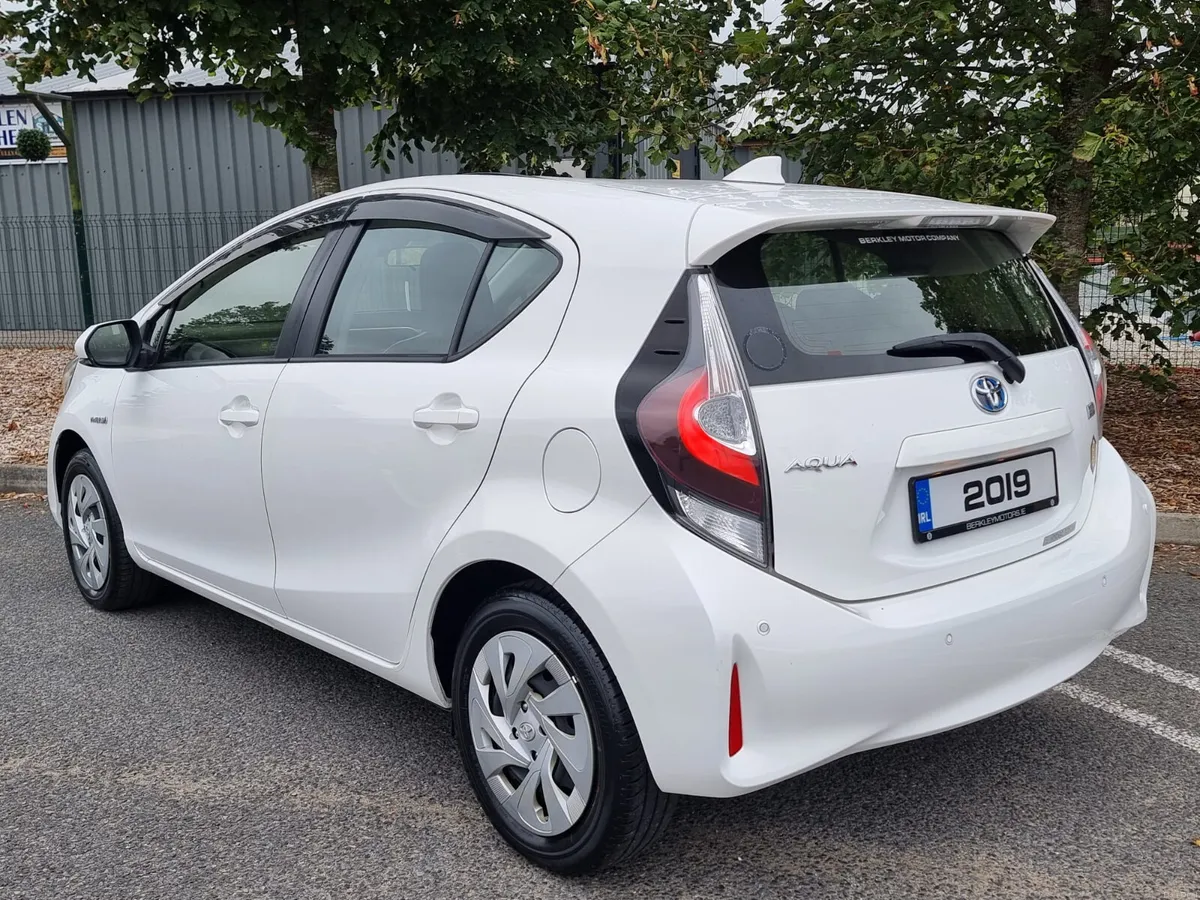 Toyota Aqua 2019 - Image 6