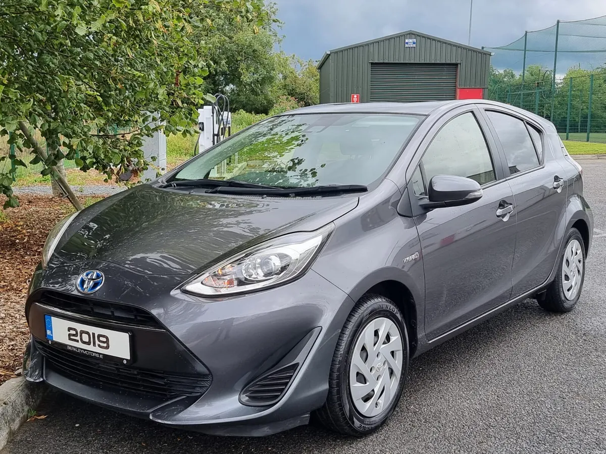 2019 TOYOTA AQUA HYBRID AUTO 1 YR WARRANTY €13,555 - Image 1