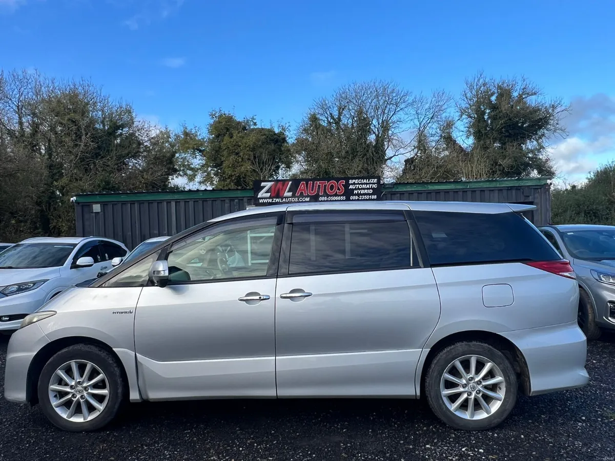 2013 Toyota Estima Revese Camera - Image 4
